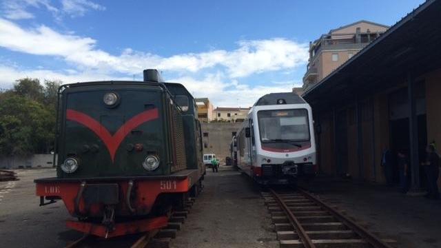 Alghero, paura sul treno per Sassari: vagone invaso dal fumo