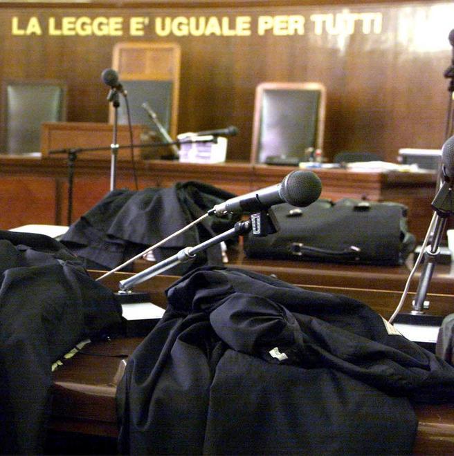 Ferrara, funzionari Unicredit assolti dall'accusa di usura