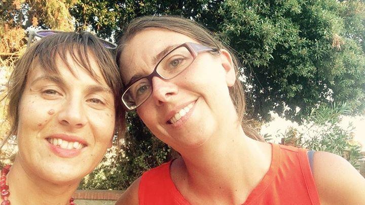 L'assessore Carla Maestrini (a destra) con la compagna Erika Foggi