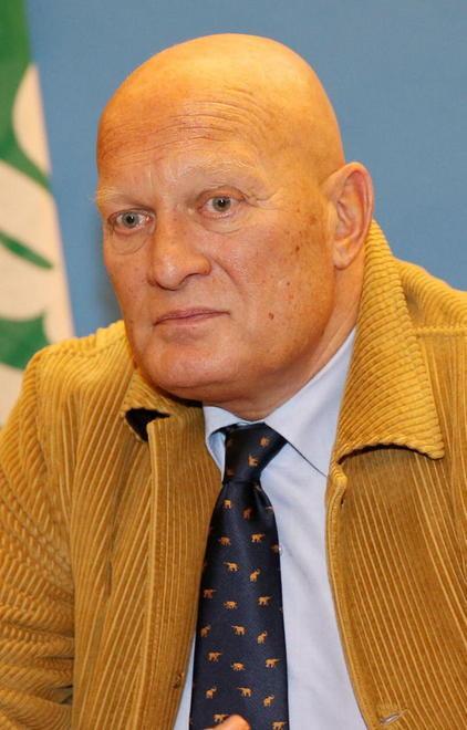 È guerra dei fiori tra Mefit e Flora Toscana 