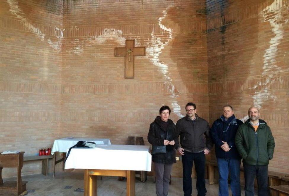 L’accusa: «Incuria e degrado nel cimitero a San Piero» 