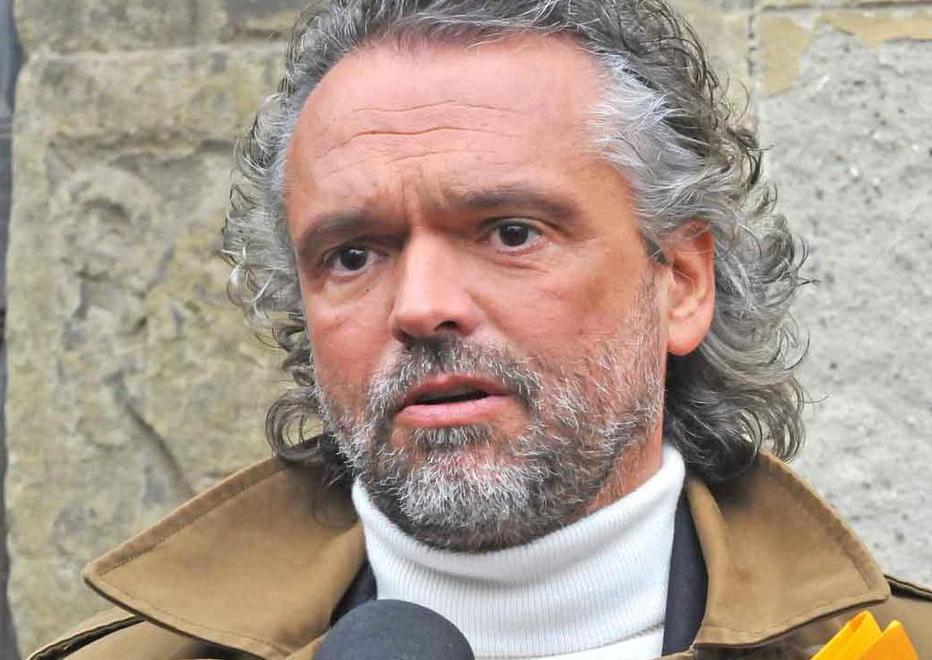 Avvocato infedele sottraeva soldi a cliente di Querceta 