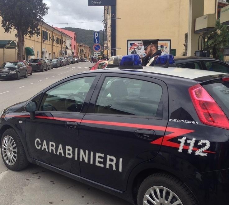 Assiste anziana di 94 anni e le prosciuga il conto 