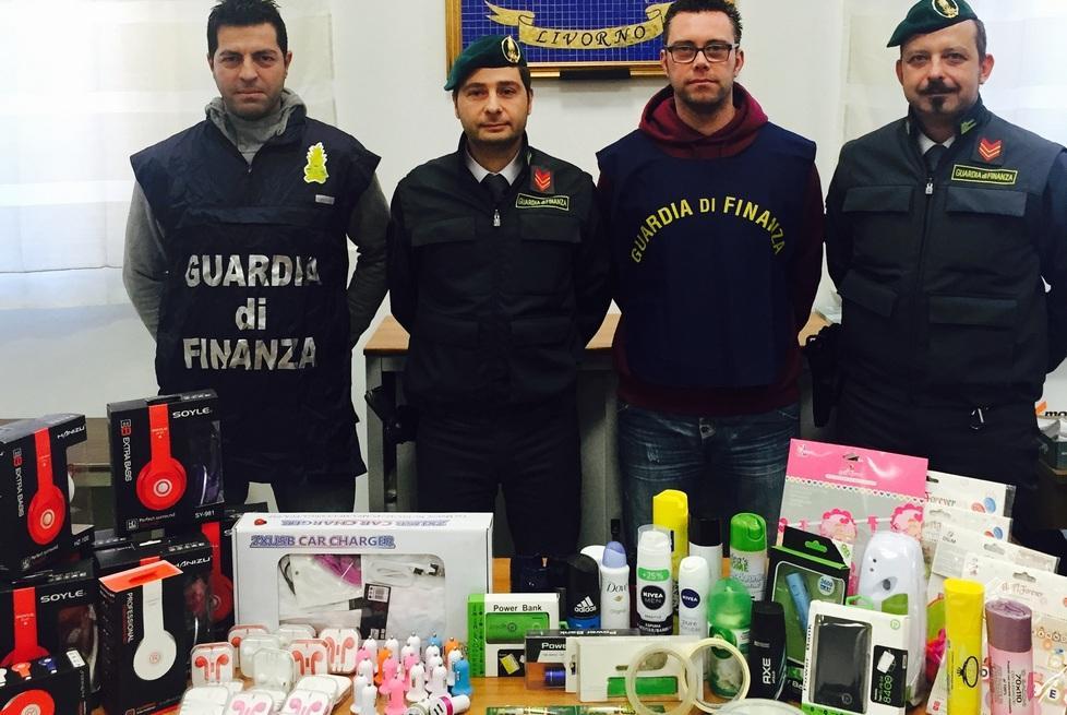 «Sono pericolosi» Sequestrati 10mila prodotti cinesi 