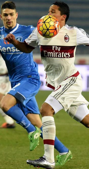 Il Milan prova la fuga ma l’Empoli recupera e strappa il pareggio 