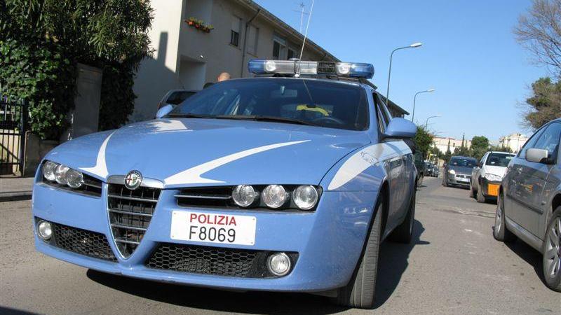 Una pattuglia della polizia