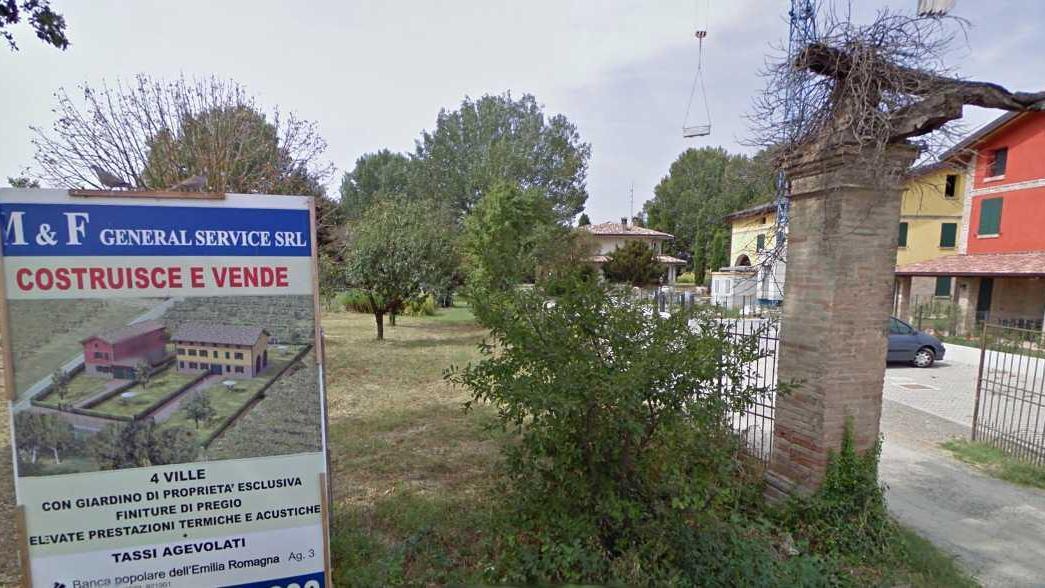 Chi è Francesco Macrì, il cutrese che vende casa ai coniugi Vecchi