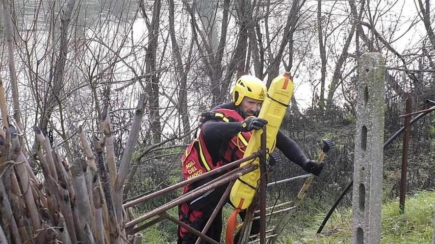 Arno, ricerche per una scomparsa