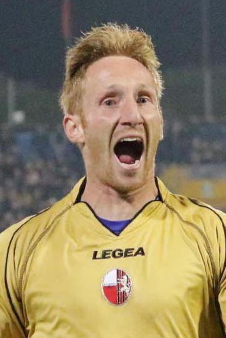 Fanucchi-Espeche, la Lucchese vola 
