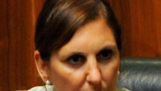 Zedda: «Aprire nuova vertenza sulle entrate»