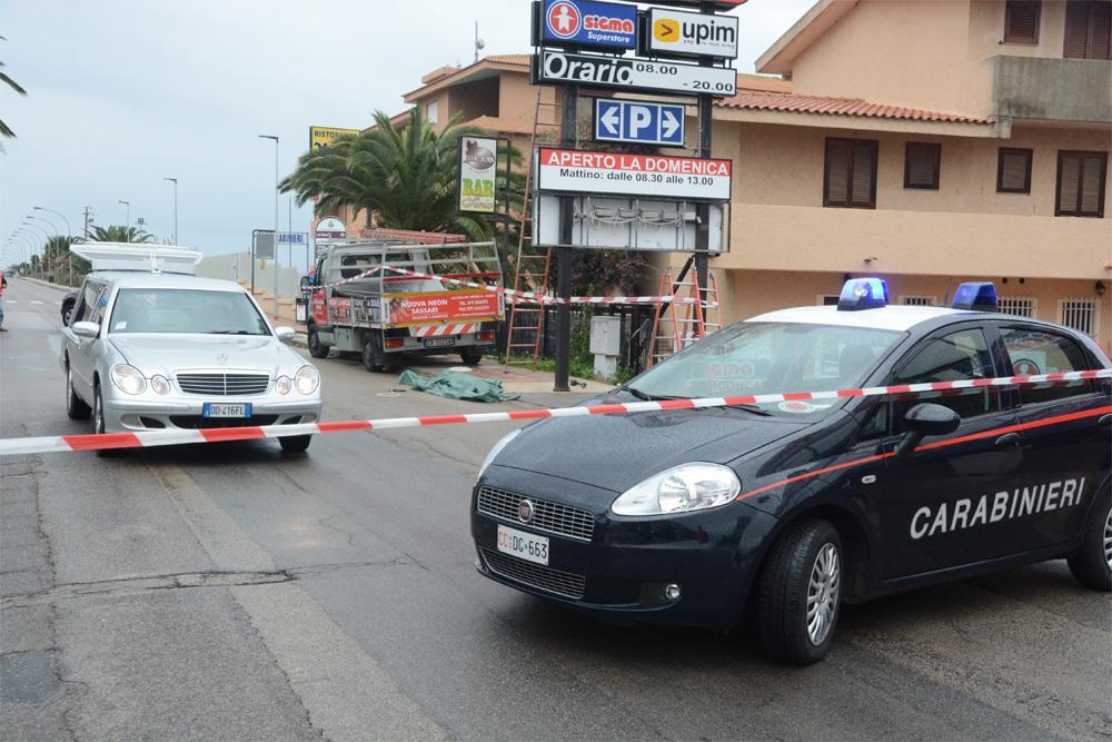 Morto a Valledoria mentre riparava un'insegna, ci sono i primi indagati 