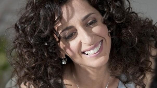Si ride con la Mannino «Voglio raccontarmi»