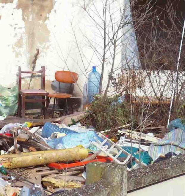 Degrado zona ovest. È partita l’ispezione dei vigili urbani 
