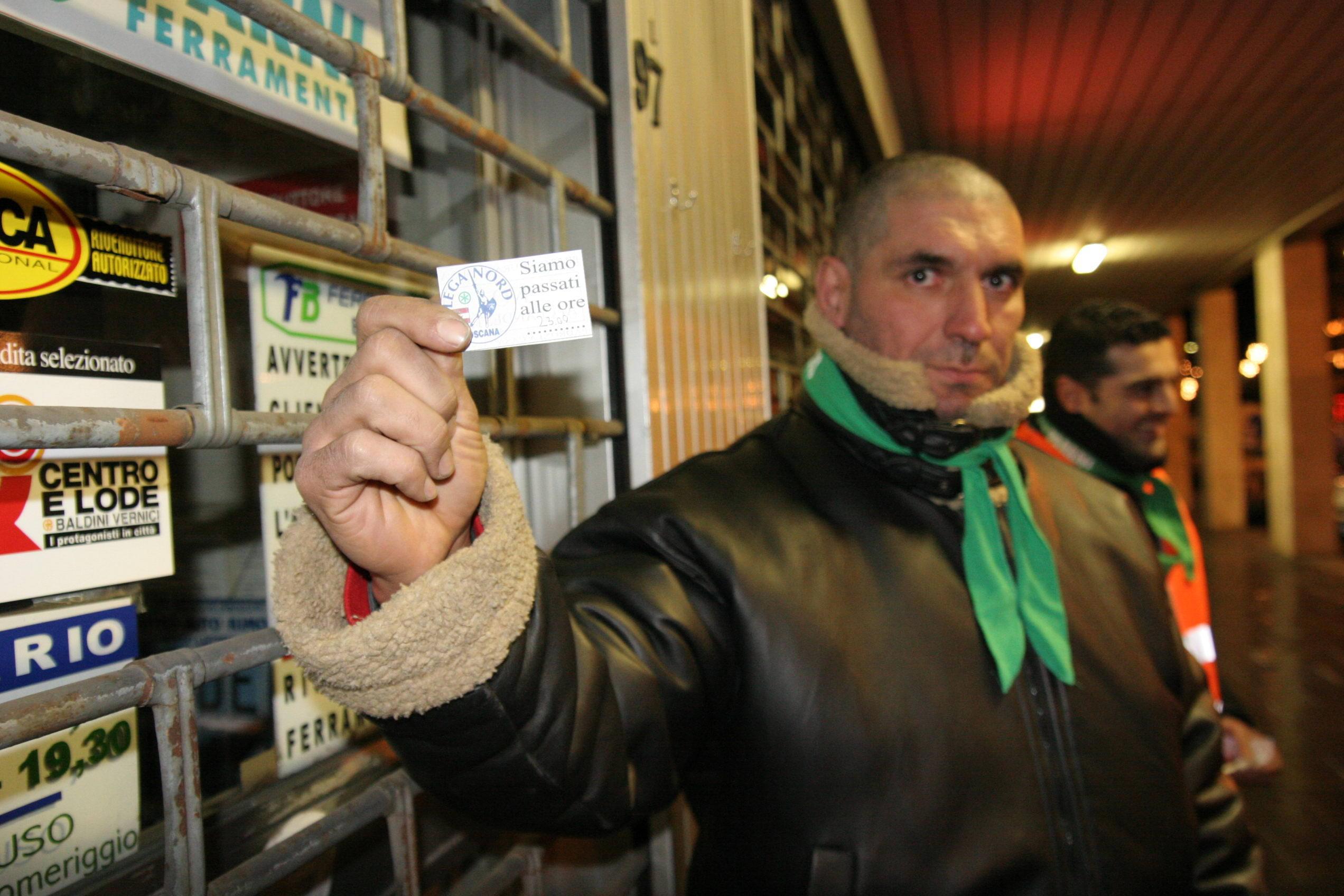 Una ronda della Lega Nord a Prato nel 2007