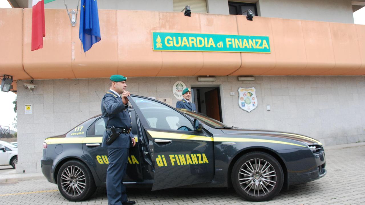 Filippino sbarca a Elmas con lo shaboo, la droga che può sfigurare il viso