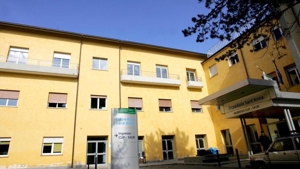 Precipita da un ponteggio, artigiano 47enne finisce in rianimazione