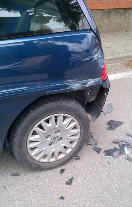 Caccia a un’auto pirata a Fornacette 