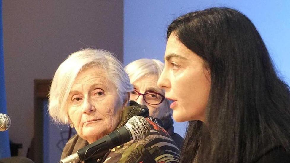 Le bambine della Shoah incantano gli studenti