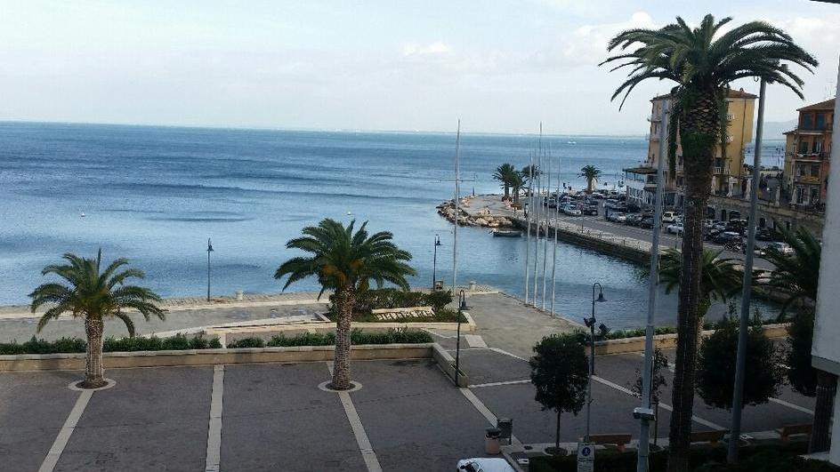 «Non basta una piazza più ricca»