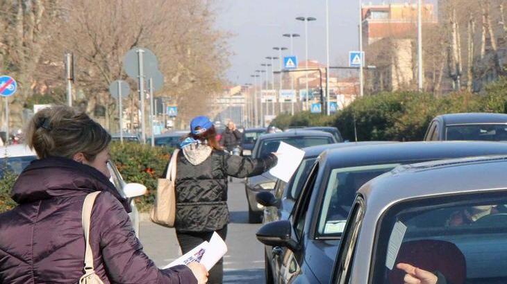 Un operatore a padiglione pulizie a rischio in ospedale