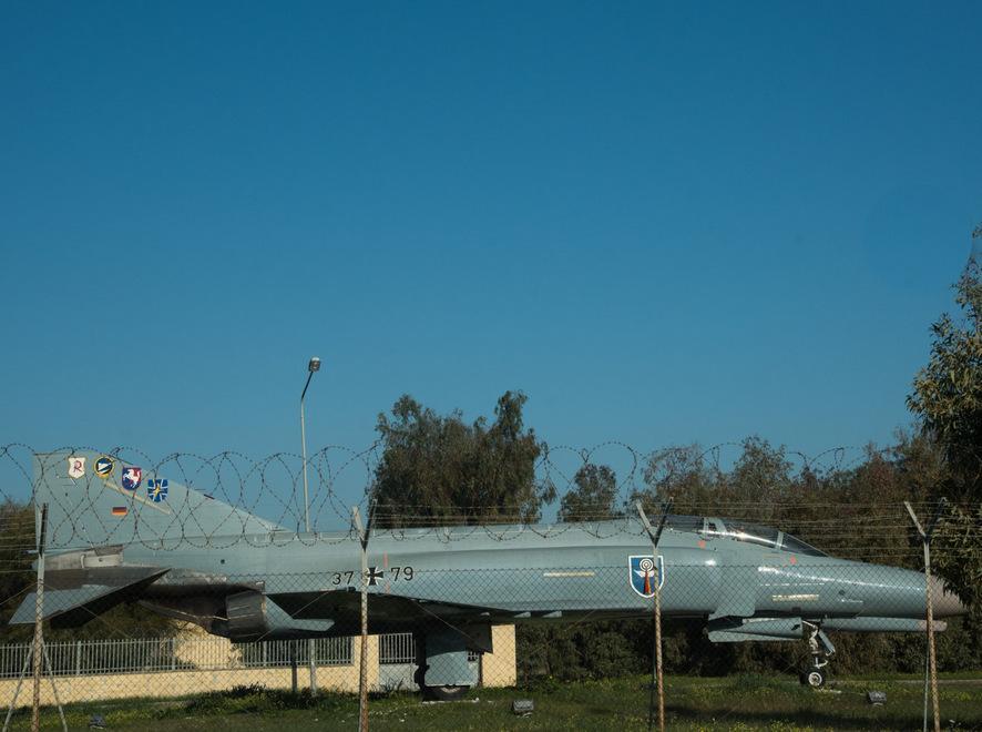 I tedeschi: addio alla base Decimomannu si divide 