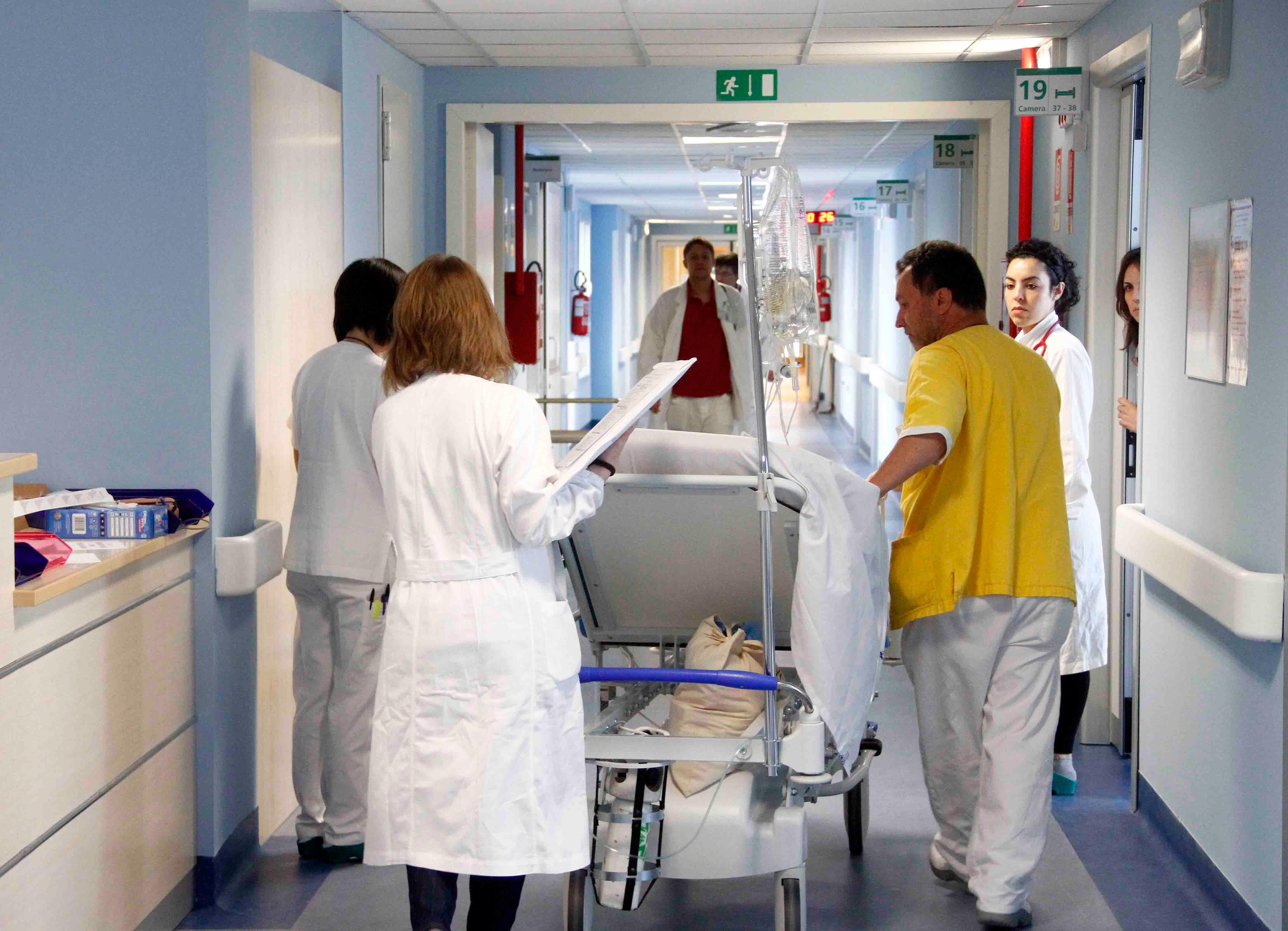 Personale sanitario in assemblea straordinaria