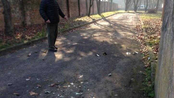 Parco della Marina ripulito dai vetri