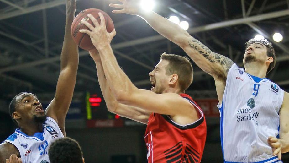 Basket Eurocup, avanti Dinamo: tira fuori il carattere