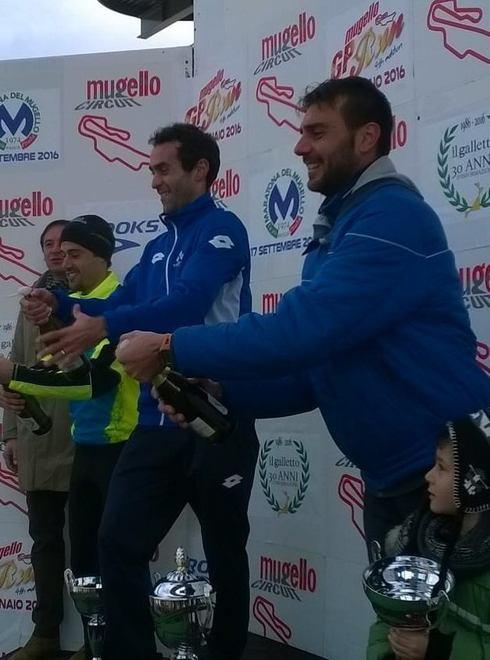 Boscarini mattatore sui 10 km del Mugello Rotto il muro dei 32’ 