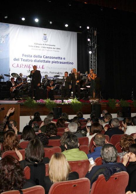 Al via la Canzonetta undici contrade si sfidano a teatro 