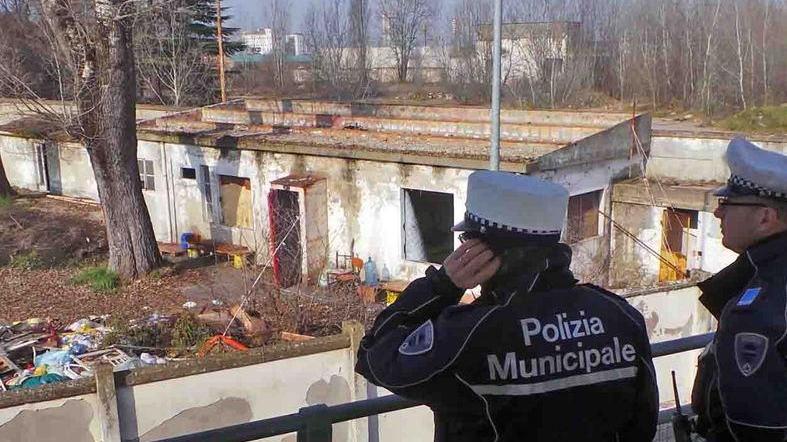 Monitoraggio in via del Lavoro