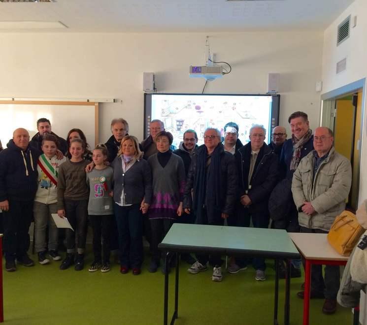 Scuole, la Lim donata è stata dedicata a Masieri 