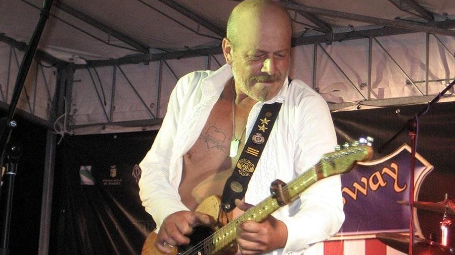 Johnny La Rosa, brividi di rock e blues