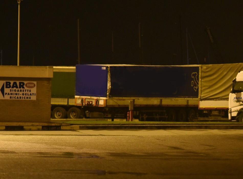 Il tir sequestrato al porto di Cagliari