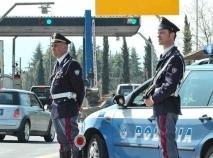 Nel furgone c’era di tutto anche 118 batterie da auto