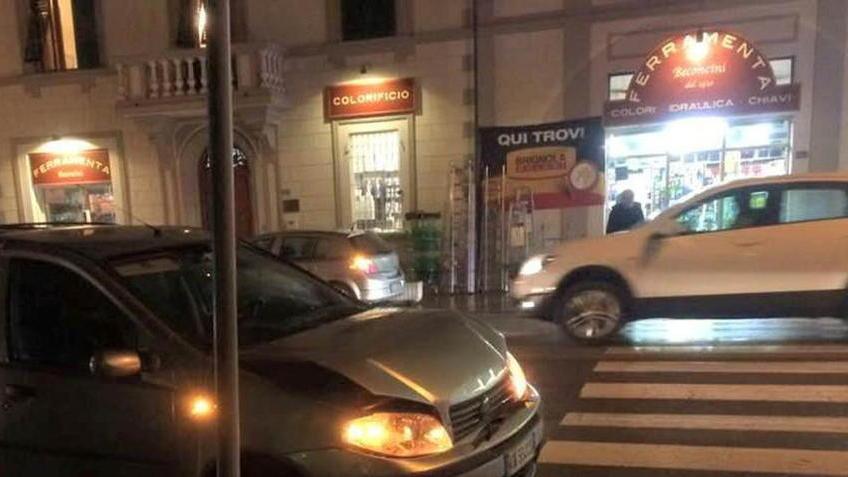 Pedone investito da un’auto