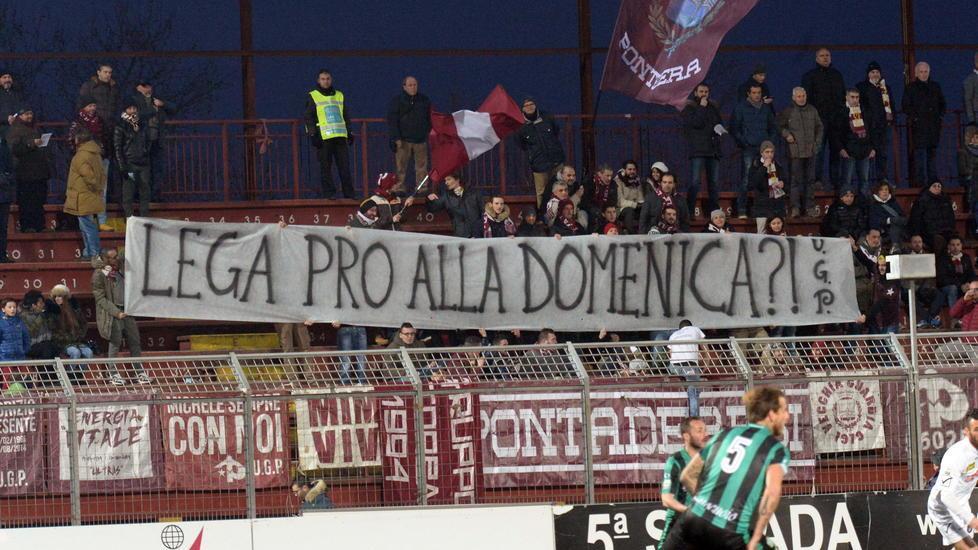 Pontedera, gli ultrà: «Un Mannucci pieno contro L’Aquila»