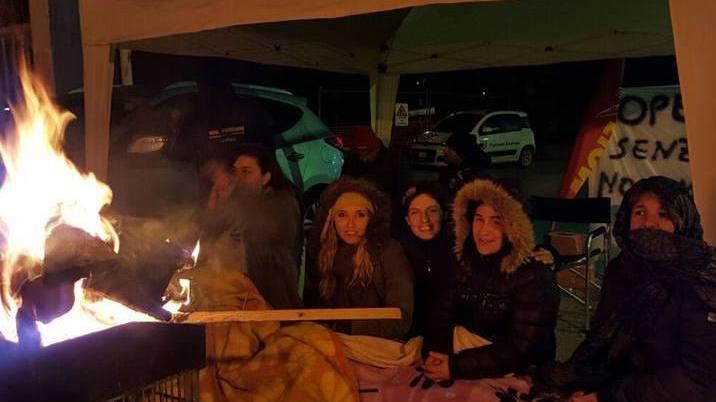 Vertenza Simind, occupazione a oltranza