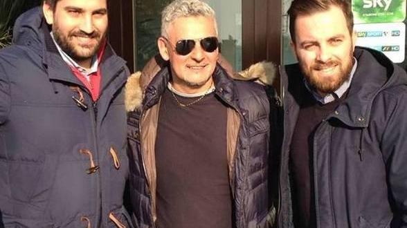 Metti Roberto Baggio a pranzo in un locale a Porto Garibaldi