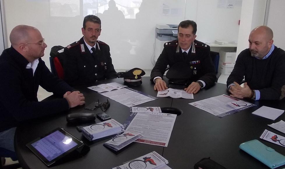 Uniti contro truffe e raggiri 