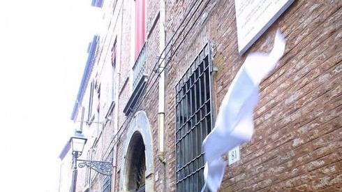 Ecco il Bassani insegnante nella scuola di via Vignatagliata