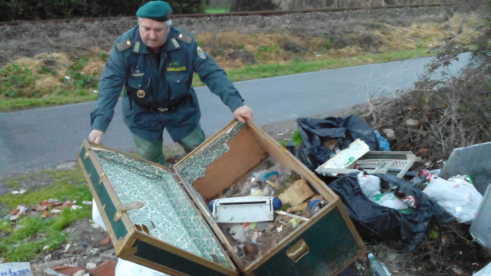 Guerra aperta ai furbetti dei rifiuti