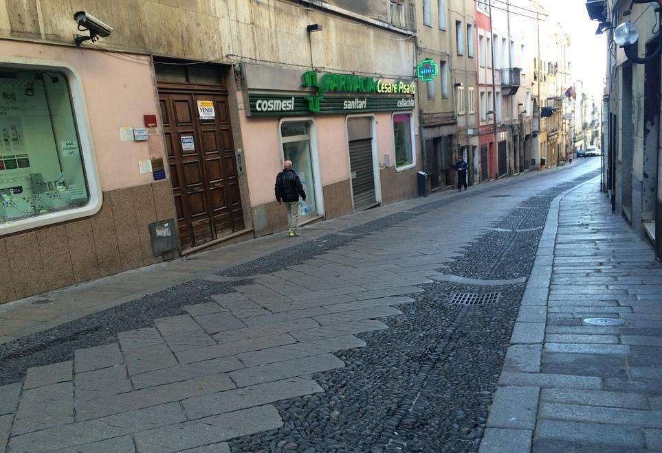 Sassari, lo scippatore si pente e va ai domiciliari: «Chiedo scusa»