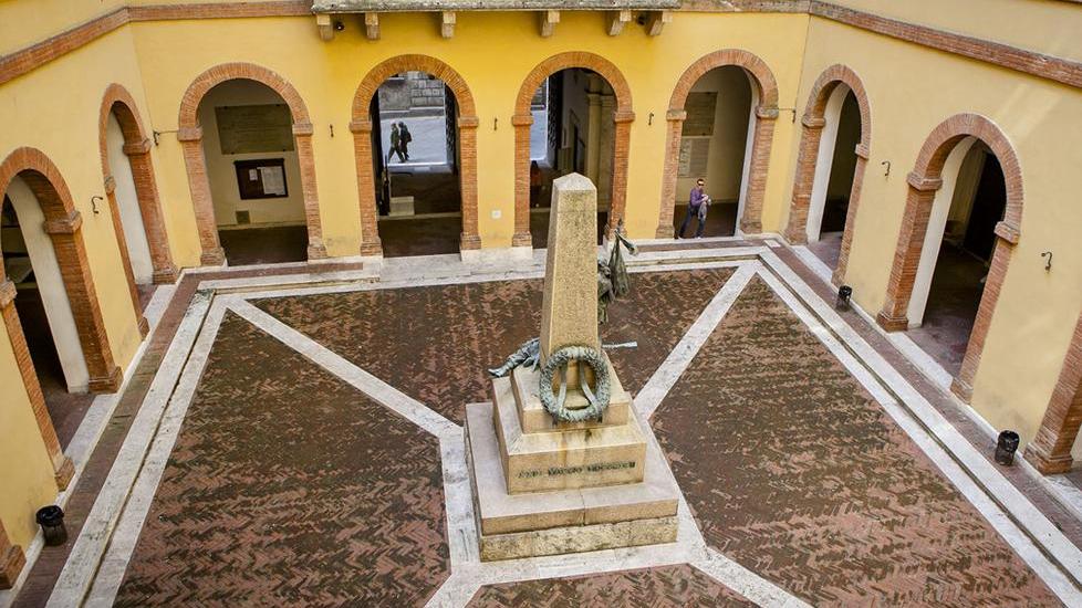 «Rischio di saltare un anno ma l’iscrizione è in regola»