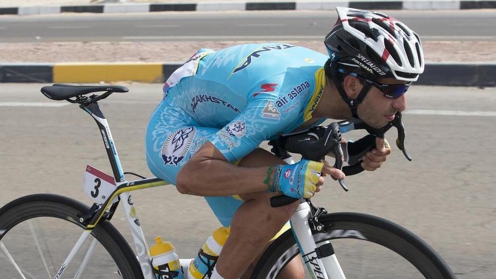 Fabio Aru scalda i pedali alla Comunitat Valenciana 