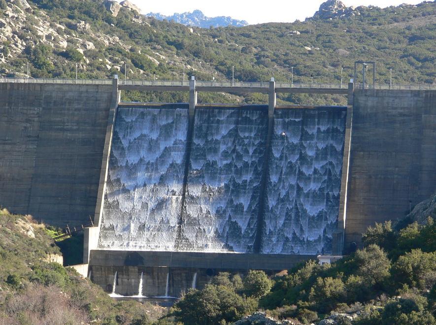 Anche a Luras l’acqua non è più potabile 