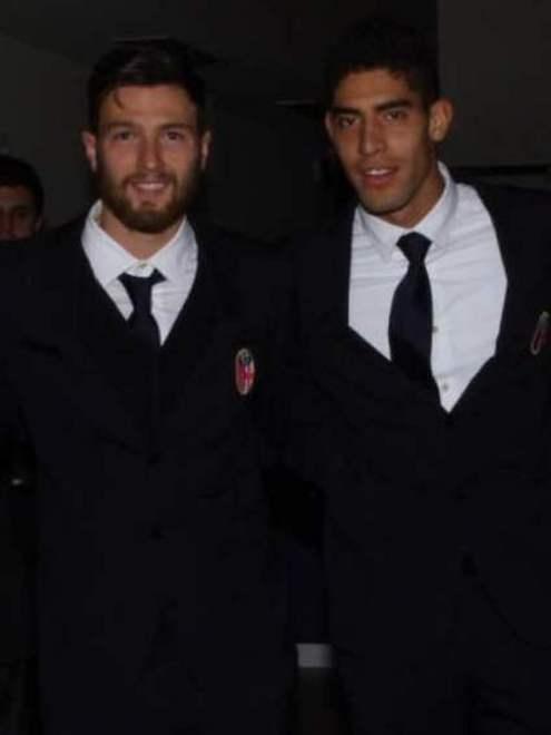 Liu Jo veste i giocatori del Bologna 