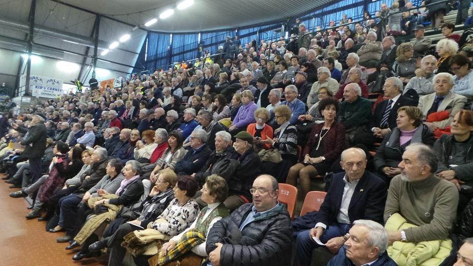 I volontari Auser al palasport