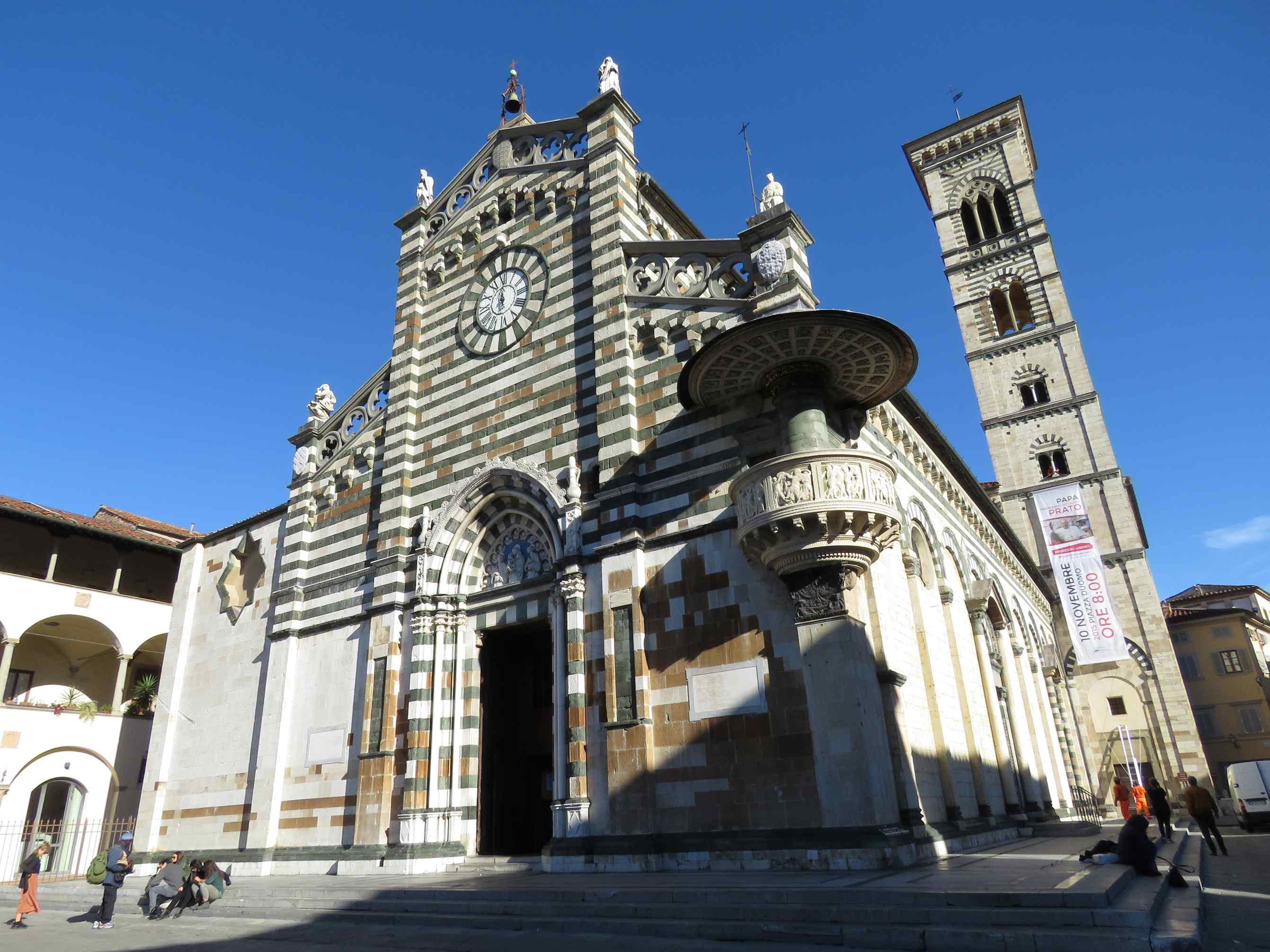 Il consiglio di Vogue: "Turisti, andate a Prato"