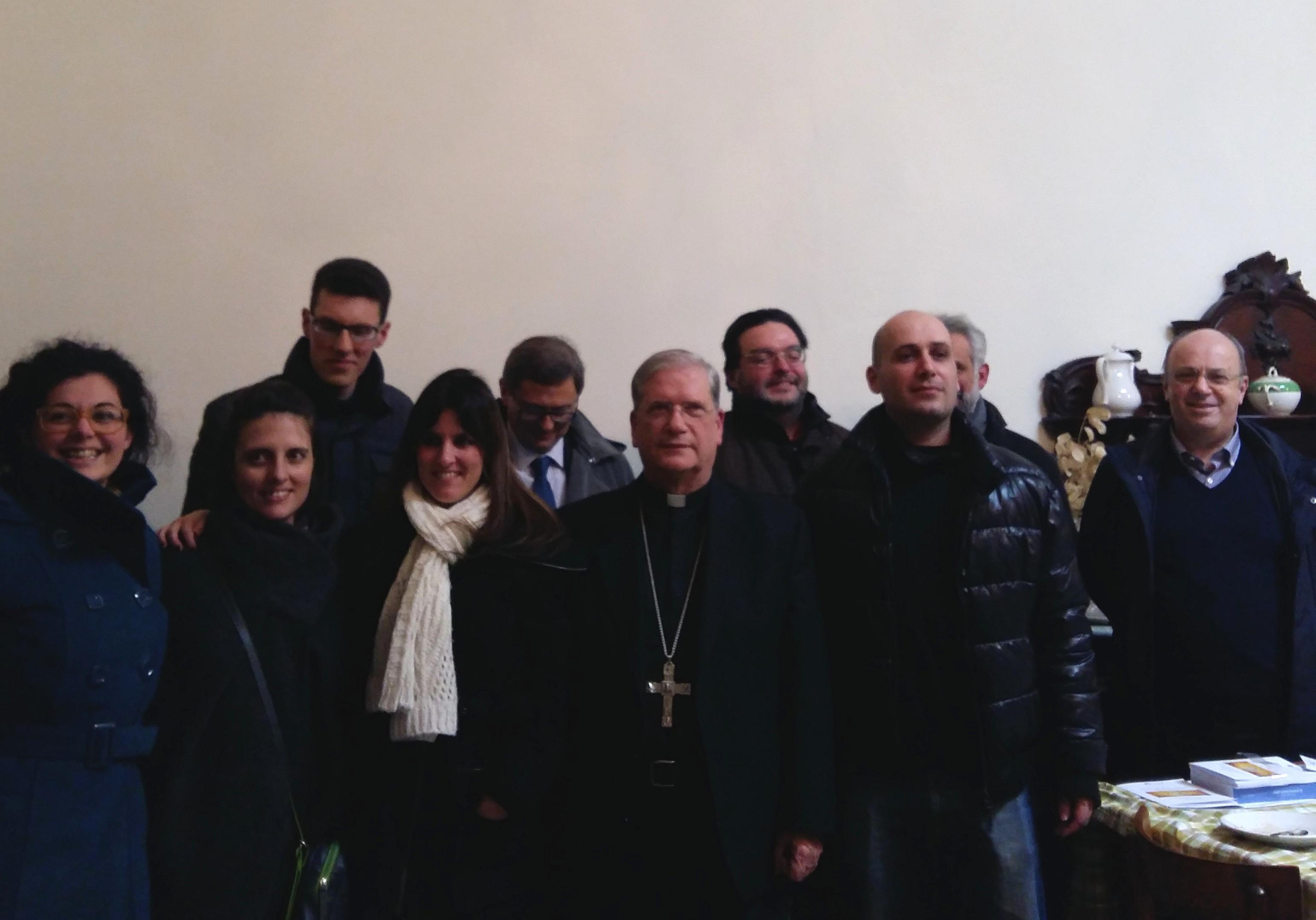 Il vescovo pungola la Chiesa pistoiese: più attenzione ai poveri e meno ai campanilismi